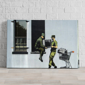 Leinwandbild - Looting Soldiers